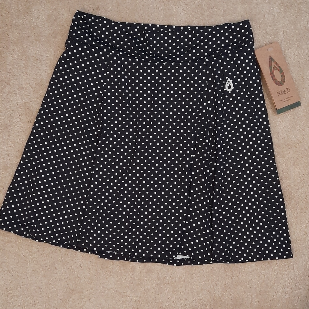 Dona Ultimate Jo Skirt